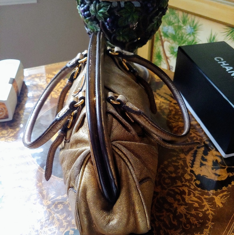 Prada purse - Rare gold soft leather - Picture 7 of 8